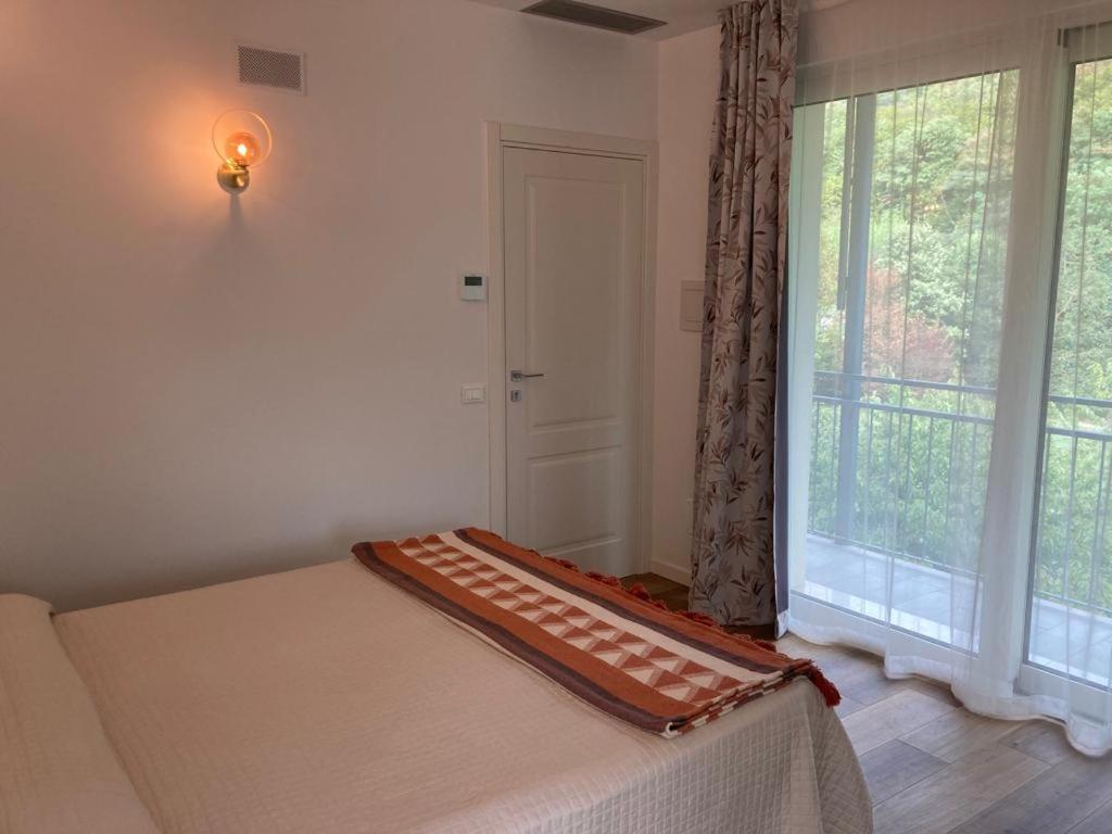 Biancogelso B&B Vegan Gardone Riviera Exterior foto
